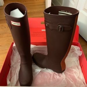 Hunter Rain Boots & socks